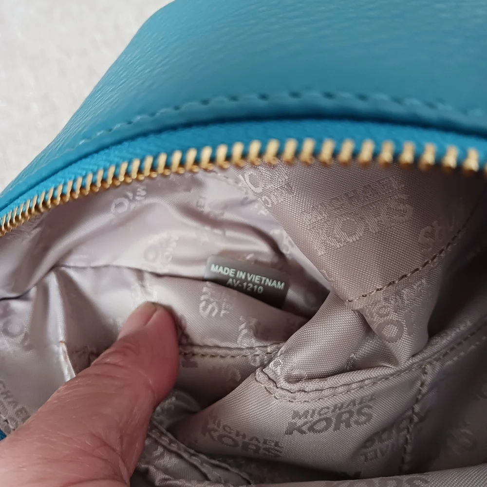 Michael Kors size 10